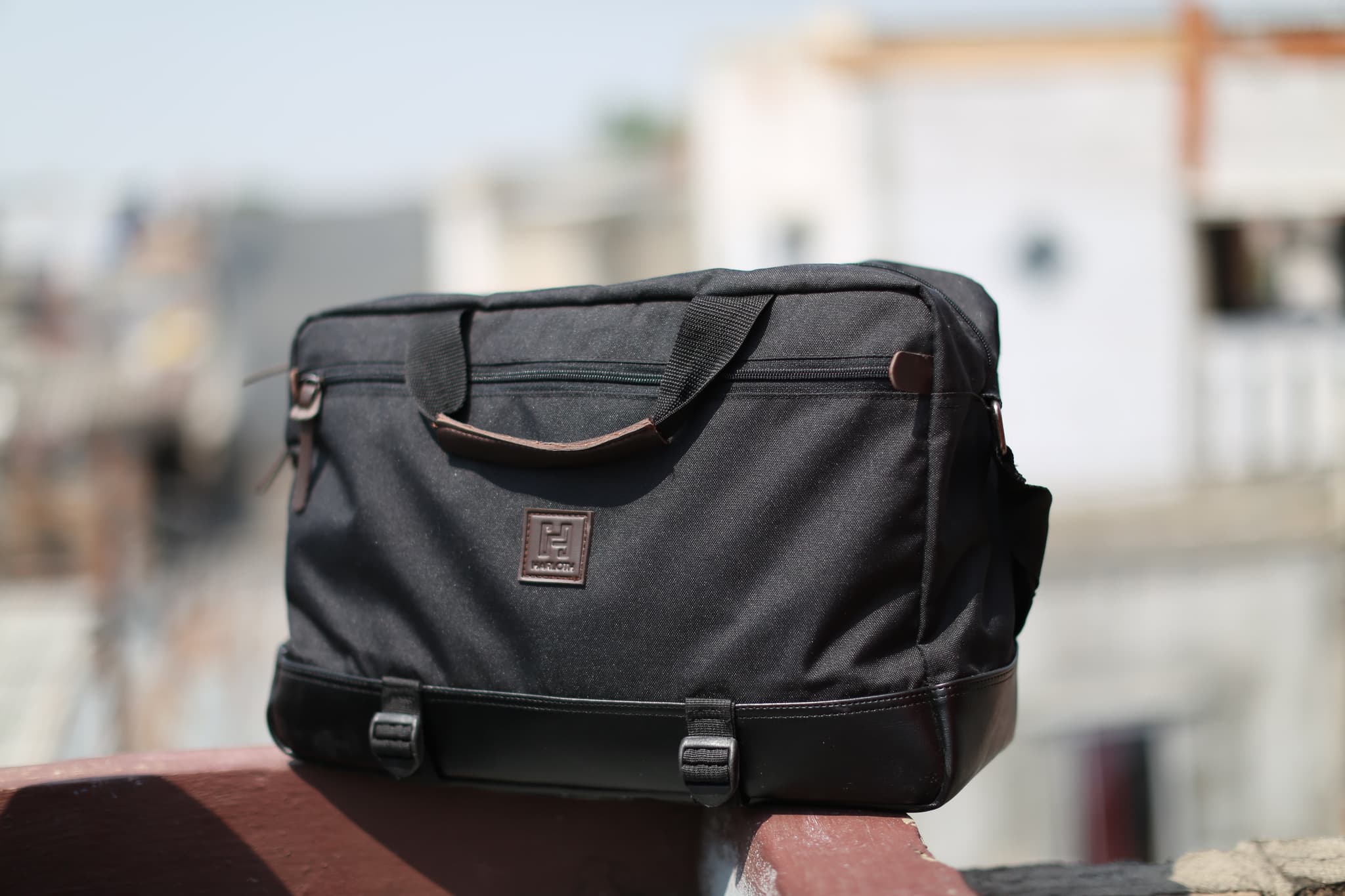 Tas Archives Page 144 of 150 HARGAtBARU Tas Selempang Pria Black