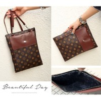 Jual TAS SLEMPANG POUCH SLING BAG RANTAI BESI EMAS GUESS GUCCI BRANDS RETRO Murah