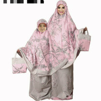 terbaru mukena cantik katun jepang couple ibu dan anak flower pink
